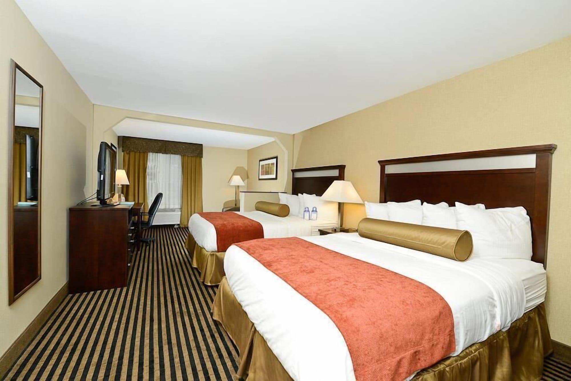 Western Prairie Hotel 3*