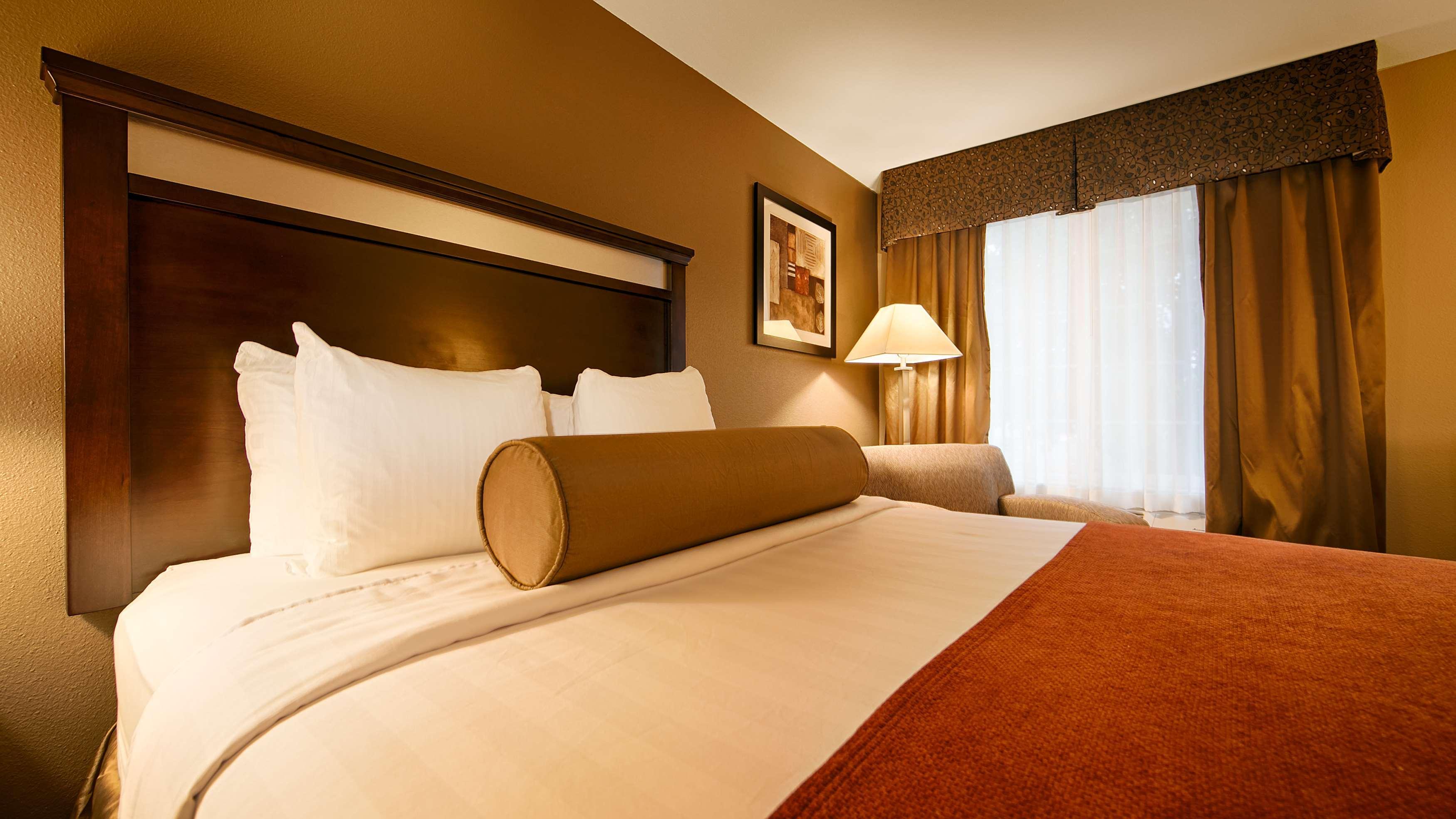 Western Prairie Hotel 3*