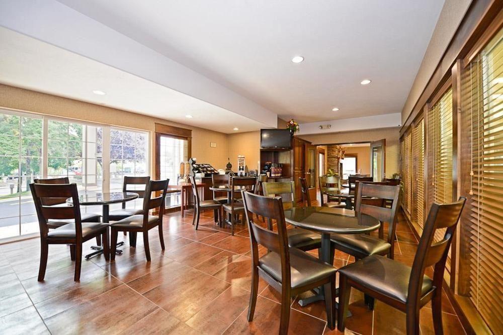 Western Prairie 3*